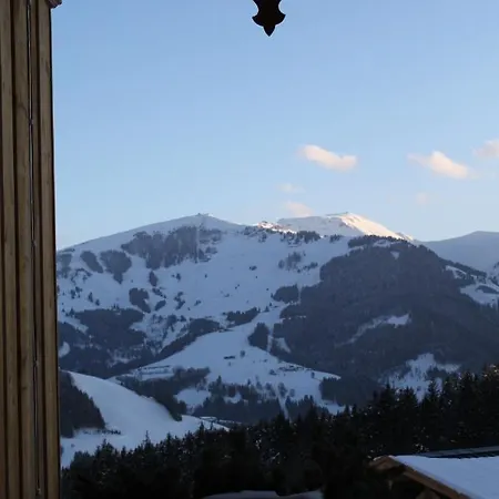 جاستهوف كرونريث